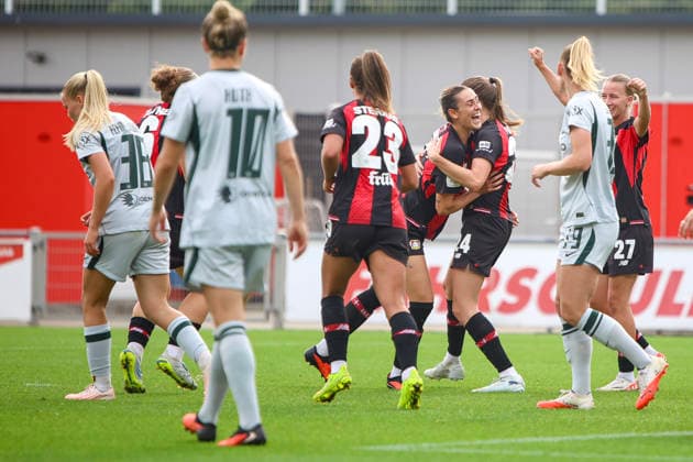 30.08.2026, GER, Fussball, Frauen, Google-Pixel Frauen- Bundesliga , Saison 2026 2027, Bayer 04 Leverkusen - VfL Wolfsburg Selina Ostermeier (B04) Torjubel, jubelt nach ihrem Treffer zum 1:1 Leverkusen Ulrich-Haberland-Stadion Nordrhein-Westfalen Deutschland *** August 30, 2026, GER, Soccer, Women, Google Pixel Women s Bundesliga, 2026–2027 Season, Bayer 04 Leverkusen vs. VfL Wolfsburg, Selina Ostermeier (B04) celebrates her goal to tie the score at 1–1 at the Ulrich Haberland Stadium in North Rhine-Westphalia, Germany Copyright: xAdrianxSchlüterx