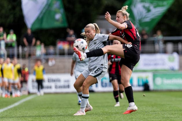 GOOGLE PIXEL Frauen-Bundesliga, Bayer 04 Leverkusen - VfL Wolfsburg; 30.08.2026 Anny Kerim-Lindland (VfL Wolfsburg, 38) und Carolin Simon (Bayer 04 Leverkusen, 30) kämpfen um den Ball GOOGLE PIXEL Frauen-Bundesliga, Bayer 04 Leverkusen - VfL Wolfsburg, Leverkusen, Ulrich-Haberland-Stadion am 30.08.2026 DFB REGULATIONS PROHIBIT ANY USE OF PHOTOGRAPHS AS IMAGE SEQUENCES AND OR QUASI-VIDEO. *** GOOGLE PIXEL Women s Bundesliga, Bayer 04 Leverkusen vs. VfL Wolfsburg, August 30, 2026: Anny Kerim Lindland of VfL Wolfsburg, 38, and Carolin Simon of Bayer 04 Leverkusen, 30, battle for the ball. GOOGLE PIXEL Women s Bundesliga, Bayer 04 Leverkusen vs. VfL Wolfsburg, Leverkusen, Ulrich Haberland Stadium on August 30, 2026. DFB regulations prohibit any use of photographs as image sequences and or quasi-video. Copyright: xBEAUTIFULxSPORTS Wunderlx