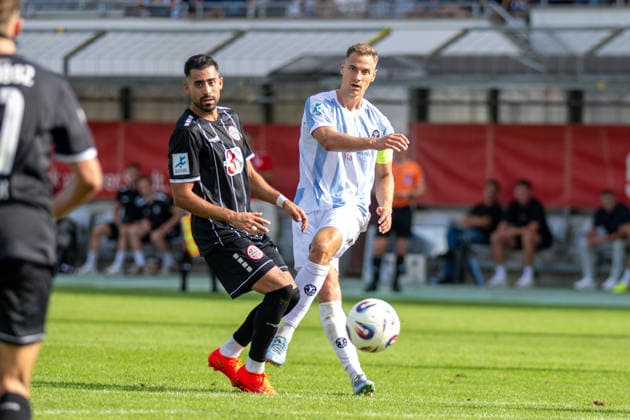 Dennis Dressel 14 (TSV 1860 Muenchen), TSV 1860 von Muenchen vs. TSV Landsberg, Fussball, Regionalliga Bayern, 6. Spieltag, 30.08.2026 DFB regulations prohibit any use of photographs as image sequences and or quasi-video Muenchen Bayern Deutschland