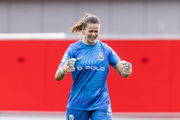 GOOGLE PIXEL Frauen-Bundesliga, Bayer 04 Leverkusen - VfL Wolfsburg; 30.08.2026 Stina Johannes (VfL Wolfsburg, 1) bejubelt das 1:2 durch Cora Zicai (VfL Wolfsburg, 28), Tor, Torjubel GOOGLE PIXEL Frauen-Bundesliga, Bayer 04 Leverkusen - VfL Wolfsburg, Leverkusen, Ulrich-Haberland-Stadion am 30.08.2026 DFB REGULATIONS PROHIBIT ANY USE OF PHOTOGRAPHS AS IMAGE SEQUENCES AND OR QUASI-VIDEO. *** GOOGLE PIXEL Women s Bundesliga, Bayer 04 Leverkusen vs. VfL Wolfsburg, August 30, 2026, Stina Johannes (VfL Wolfsburg), 1 celebrates the 1-2 goal scored by Cora Zicai of VfL Wolfsburg, 28, goal, goal celebration GOOGLE PIXEL Women’s Bundesliga, Bayer 04 Leverkusen vs. VfL Wolfsburg, Leverkusen, Ulrich Haberland Stadium on August 30, 2026. DFB regulations prohibit any use of photographs as image sequences and or quasi-video. Copyright: xBEAUTIFULxSPORTS Wunderlx