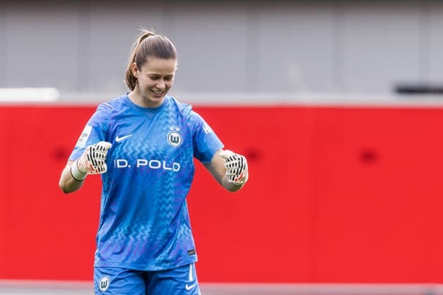 GOOGLE PIXEL Frauen-Bundesliga, Bayer 04 Leverkusen - VfL Wolfsburg; 30.08.2026 Stina Johannes (VfL Wolfsburg, 1) bejubelt das 1:2 durch Cora Zicai (VfL Wolfsburg, 28), Tor, Torjubel GOOGLE PIXEL Frauen-Bundesliga, Bayer 04 Leverkusen - VfL Wolfsburg, Leverkusen, Ulrich-Haberland-Stadion am 30.08.2026 DFB REGULATIONS PROHIBIT ANY USE OF PHOTOGRAPHS AS IMAGE SEQUENCES AND OR QUASI-VIDEO. *** GOOGLE PIXEL Women s Bundesliga, Bayer 04 Leverkusen vs. VfL Wolfsburg, August 30, 2026, Stina Johannes (VfL Wolfsburg), 1 celebrates the 1-2 goal scored by Cora Zicai of VfL Wolfsburg, 28, goal, goal celebration GOOGLE PIXEL Women s Bundesliga, Bayer 04 Leverkusen vs. VfL Wolfsburg, Leverkusen, Ulrich Haberland Stadium on August 30, 2026. DFB regulations prohibit any use of photographs as image sequences and or quasi-video. Copyright: xBEAUTIFULxSPORTS Wunderlx