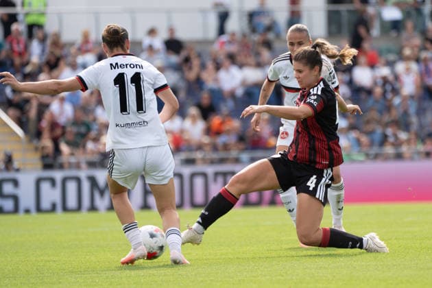 30.08.2026, xhfmx, Fussball Google Pixel Frauen-Bundesliga, Eintracht Frankfurt - 1.FC Nürnberg v.l. Lara Meroni (1.FC Nürnberg, 11), Noemi Ivelj (Eintracht Frankfurt, 4) Frankfurt am Main *** August 30, 2026, xhfmx, Soccer Google Pixel Women s Bundesliga, Eintracht Frankfurt vs. 1 FC Nürnberg, Lara Meroni, 1 FC Nürnberg, 11, Noemi Ivelj, Eintracht Frankfurt, 4, Frankfurt am Main
