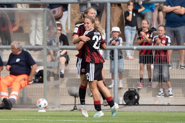 30.08.2026, xhfmx, Fussball Google Pixel Frauen-Bundesliga, Eintracht Frankfurt - 1.FC Nürnberg Frankfurt bejubelt das 1:1 durch Danique Tolhoek (Eintracht Frankfurt, 22) Tor, Goal, Jubel, Celebration Frankfurt am Main *** August 30, 2026, xhfmx, Soccer, Google Pixel, Women s Bundesliga, Eintracht Frankfurt vs. 1. FC Nürnberg; Frankfurt celebrates the 1-1 equalizer by Danique Tolhoek, Eintracht Frankfurt, 22nd goal, goal, celebration, Frankfurt am Main