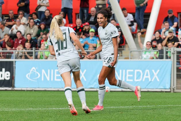 30.08.2026, xgrfx, Fussball Google Pixel Frauen-Bundesliga, Bayer Leverkusen - VfL Wolfsburg v.l. Tor, Cora Zicai zum 1:2 (VfL Wolfsburg) Leverkusen *** August 30, 2026, xgrfx, Soccer, Google Pixel, Women s Bundesliga, Bayer Leverkusen vs. VfL Wolfsburg, Goal, Cora Zicai scores the 1-2 goal for VfL Wolfsburg against Leverkusen