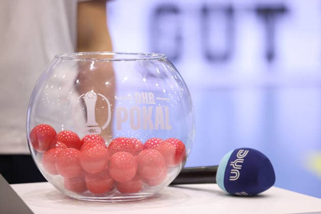 30.08.2026, xtgx, Handball Opel HBL, VfL Gummersbach - SC Magdeburg emspor, v.l. Auslosung der 2. Runde im DHB Pokal Gummersbach