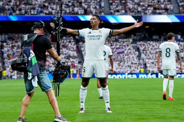 ESP: Real Madrid - Malaga CF. La Liga EA Sports. Matchday 3. Jude Bellingham of Real Madrid CF during the La Liga EA Sports match between Real Madrid and Malaga CF played at Santiago Bernabeu Stadium on 30 Aug 2026 in Madrid, Spain. kpng Copyright: xCesarxCebollax xPRESSINPHOTOx PS_2627_RMA_MAL_027