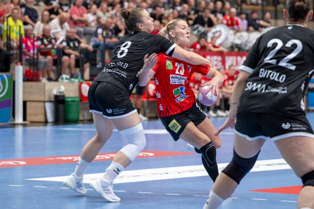 Halle, Deutschland 30.August 2026: Im v.li.Ida Petzold (Metzingen) und Marie Polakova (Halle) Handball Bundesliga Frauen, Saison 2026 2027 SV Union Halle-Neustadt vs.TuS Metzingen Halle Saale Copyright: xEibner-Pressefotox EP_EER