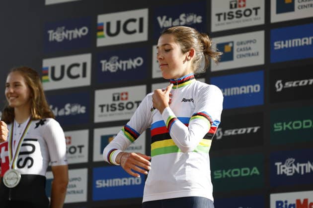 30.08.2026, Daolasa di Commezzadura, Val di Sole Bikeland, 2026 UCI MTB World Championship, WM, Weltmeisterschaft Men U23 s XCO (cross country olympic) Valentina Corvi from Italy, 1st place, World Champion and gold medal of the Women U23 s Cross Country Olympic World Championships 2026 Daolasa di Commezzadura Val di Sole Bikeland Trento Italy Copyright: xJustPictures.ch FrancescoxMinghettix jp-en-FrMi-_NG_2443