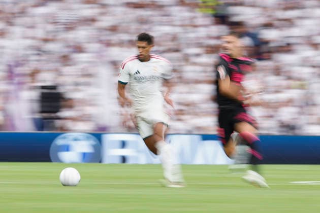 RECORD DATE NOT STATED Jude Bellingham (Real Madrid CF) controls the ball during the LaLiga EA Sports match between Real Madrid CF and Malaga CF at Estadio Santiago BernabÃ u on August 30, 2026 in Madrid, Spain. (Photo by Manu Reino DeFodi Images) -