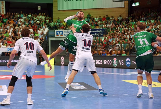 30.08.2026, xovx, Handball Opel Handball-Bundesliga, HSG Wetzlar - SG BBM Bietigheim v.l. Jonas Josef (SG BBM Bietigheim), Nikolaj Laesö (HSG Wetzlar), Fynn-Luca Nicolaus (SG BBM Bietigheim), Petter Överby (HSG Wetzlar) Wetzlar Buderus Arena Hessen Deutschland (DE)