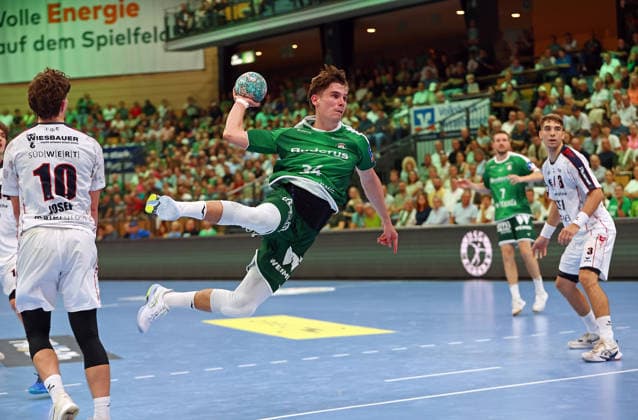 30.08.2026, xovx, Handball Opel Handball-Bundesliga, HSG Wetzlar - SG BBM Bietigheim v.l. Jonas Josef (SG BBM Bietigheim), Paul Kompenhans (HSG Wetzlar), Dominik Mappes (HSG Wetzlar), Nikola Vlahovic (SG BBM Bietigheim) Wetzlar Buderus Arena Hessen Deutschland (DE)