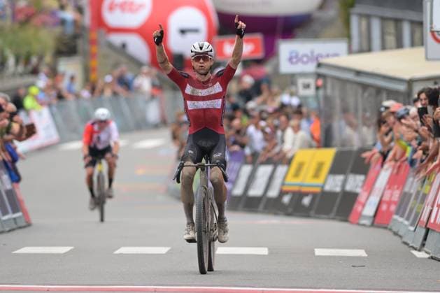 Danish LINDBERG Jonas celebrates as he crosses the finishline to win the UEC Gravel European Championships in Houffalize (138 km), on Sunday 30 August 2026. DAVIDxPINTENS  x184753348x