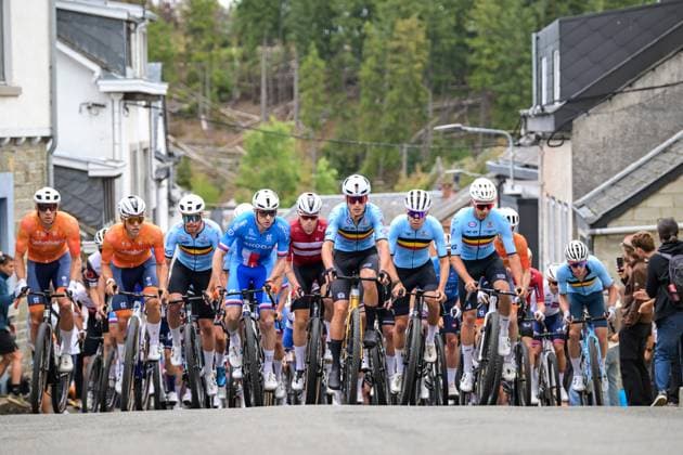 The pack of riders pictured in action during the UEC Gravel European Championships in Houffalize (138 km), on Sunday 30 August 2026. DAVIDxPINTENS  x184733327x
