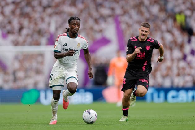 RECORD DATE NOT STATED Eduardo Camavinga (Real Madrid CF) controls the ball during the LaLiga EA Sports match between Real Madrid CF and Malaga CF at Estadio Santiago BernabÃ u on August 30, 2026 in Madrid, Spain. (Photo by Manu Reino DeFodi Images) -