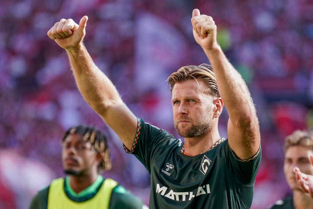 Deutschland: Fussball Bundesliga Saison 2026 - 2027, 1. Spieltag - SC Freiburg vs Werder Bremen - Europa Park Stadion (Freiburg): Niclas Füllkrug Niclas Fullkrug (Werder Bremen, 10) Mimik, Gesichtsausdruck, Geste, Gestik, Emotion *** Germany Soccer Bundesliga 2026–2027 Season, Matchday 1: SC Freiburg vs. Werder Bremen at Europa-Park Stadium in Freiburg; Niclas Füllkrug (Niclas Fullkrug) of Werder Bremen; 10 facial expressions, gestures, and emotions Copyright: xJOERANxSTEINSIEKx