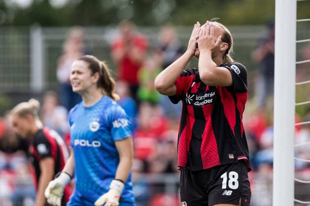GOOGLE PIXEL Frauen-Bundesliga, Bayer 04 Leverkusen - VfL Wolfsburg; 30.08.2026 Lobke Loonen (Bayer 04 Leverkusen, 18) frustriert nach einer verpassten Chance GOOGLE PIXEL Frauen-Bundesliga, Bayer 04 Leverkusen - VfL Wolfsburg, Leverkusen, Ulrich-Haberland-Stadion am 30.08.2026 DFB REGULATIONS PROHIBIT ANY USE OF PHOTOGRAPHS AS IMAGE SEQUENCES AND OR QUASI-VIDEO. *** GOOGLE PIXEL Women s Bundesliga, Bayer 04 Leverkusen vs. VfL Wolfsburg, August 30, 2026. Lobke Loonen of Bayer 04 Leverkusen, 18, looks frustrated after missing a chance. GOOGLE PIXEL Women s Bundesliga, Bayer 04 Leverkusen vs. VfL Wolfsburg, Leverkusen, Ulrich Haberland Stadium on August 30, 2026. DFB regulations prohibit any use of photographs as image sequences and or quasi-video. Copyright: xBEAUTIFULxSPORTS Wunderlx