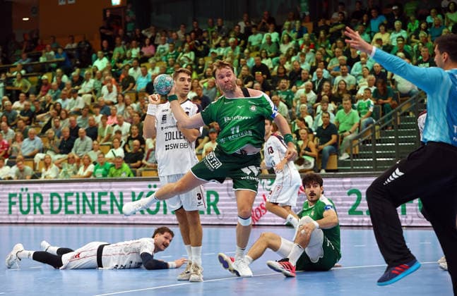 30.08.2026, xovx, Handball Opel Handball-Bundesliga, HSG Wetzlar - SG BBM Bietigheim v.l. Jonathan Fischer (SG BBM Bietigheim), Nikola Vlahovic (SG BBM Bietigheim), Petter Överby (HSG Wetzlar), Marcus Norrbrink (SG BBM Bietigheim), Doruk Pehlivan (HSG Wetzlar), Martin Tomovski (SG BBM Bietigheim) Wetzlar Buderus Arena Hessen Deutschland (DE)
