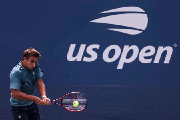 US Open tennis tournament - Day 1 Daniel Merida of Spain in action against Marton Fucsovics of Hungary during the Men™s Singles round one of the US Open Tennis Championships at the USTA Billie Jean King National Tennis Center in Flushing Meadows, New York, USA, 30 August 2026. The 2026 US Open tournament runs from 23 August through 13 September. FLUSHING MEADOWS NEW YORK United States  Copyright: xSARAHxYENESELx