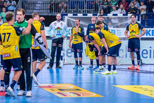 (v.l.), TSV Hannover-Burgdorf (grün) gegen Rhein-Neckar Löwen (gelb) am 1. Spieltag der Saison 2026 2027 in der Opel Handball-Bundesliga (30.08.2026, ZAG Arena (Hannover, GER), Copyright: xJanxGuentherx xTSVxHannover-Burgdorfx