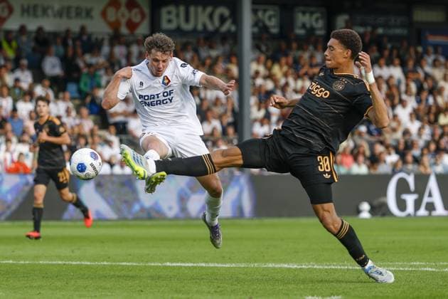 VELSEN, 30-08-2026 , BUKO Stadium , season 2026 2027 , Dutch Eredivisie football , match between Telstar and Ajax , picture shows Telstar player Patrick Brouwer and Ajax player Aaron Bouwman Telstar - Ajax  x206254261x Copyright:
