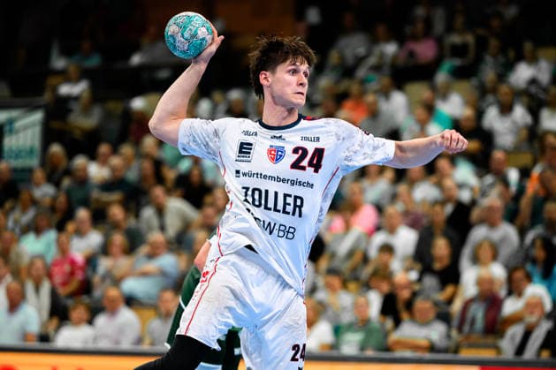 Wetzlar: HBL - 26 27 - HSG Wetzlar - SG BBM Bietigheim Maxim Orlov (Bietigheim) Wetzlar Buderus Arena Deutschland
