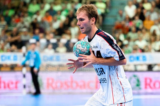 Wetzlar: HBL - 26 27 - HSG Wetzlar - SG BBM Bietigheim Mathias Larson (Bietigheim) Wetzlar Buderus Arena Deutschland