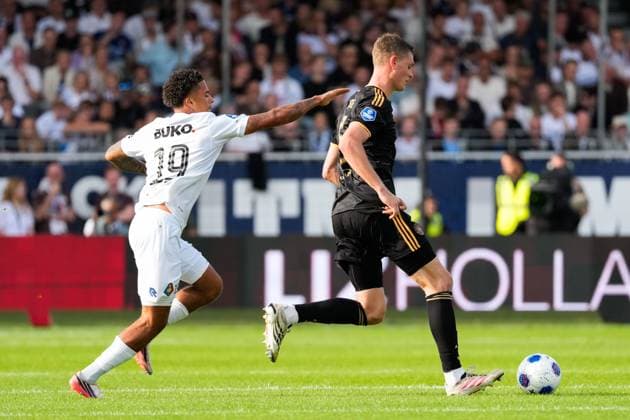 VELSEN-ZUID , 30-08-2026 , BUKO Stadion , season 2026 2027 , Dutch Eredivisie football , match between Telstar and Ajax , Picture shows Telstar player Fabiano Rust and AFC Ajax player Dies Janse Telstar - Ajax  x206255314x Copyright: