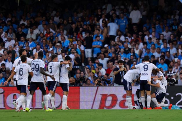 Como™s Martin Baturina celebrates after scoring goal 0- 1 during the Serie A soccer match between Napoli and Como at the Diego Armando Maradona Stadium in Naples, southern italy - Sunday , August 30, 2026. - Soccer .  Copyright: xAlessandroxGarofalo LaPressex