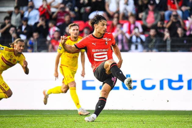 FOOTBALL : Stade Rennais vs Le Mans FC - Ligue 1 - JournÃ e 2 - 30 08 2026 Joie des joueurs du Stade Rennais aprÃ s le but de Esteban Lepaul (Stade Rennais) RennesFrance  Copyright: xBaptistexAutissierx