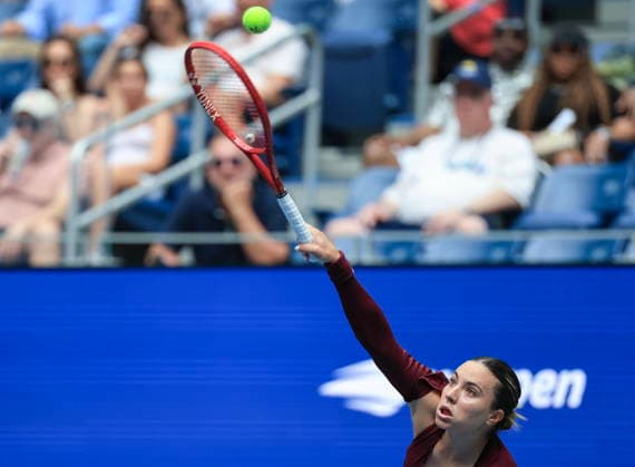 US Open tennis tournament - Day 1 Elena-Gabriela Ruse of Romania serves against Jessica Pegula of the USA during the Women s Singles round one of the US Open Tennis Championships at the USTA Billie Jean King National Tennis Center in Flushing Meadows, New York, USA, 30 August 2026. The 2026 US Open tournament runs from 23 August through 13 September. FLUSHING MEADOWS NEW YORK United States  Copyright: xCRISTOBALxHERRERA-ULASHKEVICHx