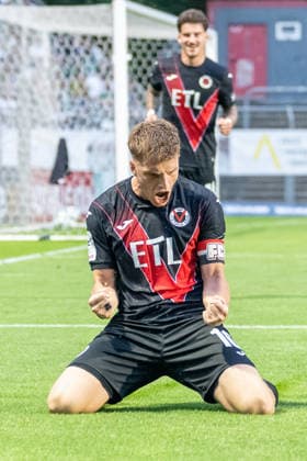 David Otto (Viktoria Koeln, 10) bejubelt sein Tor zum 3:1. FC Viktoria Koeln vs. SC Preussen Muenster, Fussball, 3. Liga, 03. Spieltag, Saison 2026 2027, 30.08.2026 DFL DFB Regulations prohibit any use of Photographs as image sequences and or Quasivideo FC Viktoria Koeln vs. SC Preussen Muenster, Fussball, 3. Liga, 03. Spieltag, Saison 2026 2027, 30.08.2026 Koeln Copyright: xEibner-Pressefoto ThomasxHaeslerx EP_THR