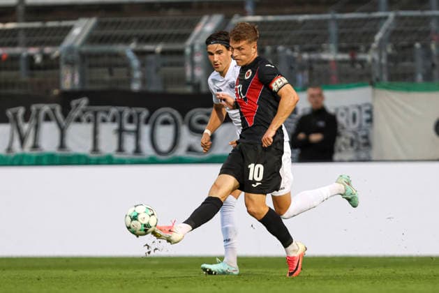 David Otto (FC Viktoria Koeln) in Aktion, am Ball, Einzelaktion waehrend des Spiels der 3. Liga zwischen Viktoria Koeln und Preussen Muenster, Sportpark Hoehenberg am 30. August 2026 in Koeln, Deutschland. (Foto von Oliver Kaelke DeFodi Images) +++ David Otto (FC Viktoria Koeln) controls the ball during the 3. Liga match between Viktoria Koeln and Preussen Muenster at Sportpark Hoehenberg on August 30, 2026 in Cologne, Germany. (Photo by Oliver Kaelke DeFodi Images) DFB DFL REGULATIONS PROHIBIT ANY USE OF PHOTOGRAPHS AS IMAGE SEQUENCES AND OR QUASI-VIDEO. (Photo by Oliver Kaelke DeFodi Images) -