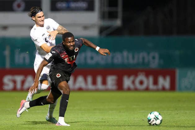 Antonio Tikvic (SC Preussen Muenster) und Verthomy Schilo Boboy (FC Viktoria Koeln) im Zweikampf waehrend des Spiels der 3. Liga zwischen Viktoria Koeln und Preussen Muenster, Sportpark Hoehenberg am 30. August 2026 in Koeln, Deutschland. (Foto von Oliver Kaelke DeFodi Images) +++ Antonio Tikvic (SC Preussen Muenster) und Verthomy Schilo Boboy (FC Viktoria Koeln) battle for the ball during the 3. Liga match between Viktoria Koeln and Preussen Muenster at Sportpark Hoehenberg on August 30, 2026 in Cologne, Germany. (Photo by Oliver Kaelke DeFodi Images) DFB DFL REGULATIONS PROHIBIT ANY USE OF PHOTOGRAPHS AS IMAGE SEQUENCES AND OR QUASI-VIDEO. (Photo by Oliver Kaelke DeFodi Images) -