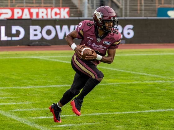 6 Kaylon Geiger (Wide Receiver) Rhein Fire run with the ball Rhein Fire vs Alpine Rams, Panthers Wroclawl, American Football League Europe, Semi Final, 2026, 30.08.2026, Duisburg Schauinsland-Reisen-Arena Germany Copyright: xPFA ChristopherxMettkenx