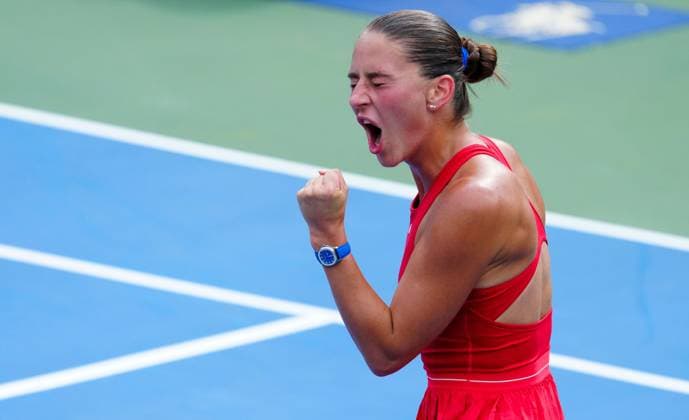 Marta Kostyuk celebrates her first round win over Storm Hunter 2026 US Open, Day One, USTA Billie Jean King National Tennis Center, New York, USA - 30 Aug 2026New York USTA Billie Jean King National T New York (NY) United States of America EDITORIAL USE ONLY No use with unauthorised audio, video, data, fixture lists, club league logos or live services. Online in-match use limited to 120 images, no video emulation. No use in betting, games or single club league player publications. Copyright: xJavierxGarcia Shutterstockx 17124546bd