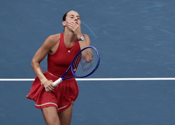 Marta Kostyuk reagiert veraergert,enttaeuscht,Aerger, Enttaeuschung,Frust,Emotion, US Open Championships, Billie Jean King National Tennis Center, Flushing Meadows, New York, USA . Copyright: xJuergenxHasenkopfx