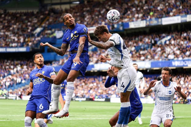Chelsea v Brighton & Hove Albion 30 August 2026, London - Premier League Football - Chelsea v Brighton & Hove Albion - Joao Pedro of Chelsea wins a header ahead of Luka Vuskovic of Brighton & Hove Albion - Photo: Jacques Feeney Offside. London UK Copyright: xJacquesxFeeneyx xOffsidexOffside