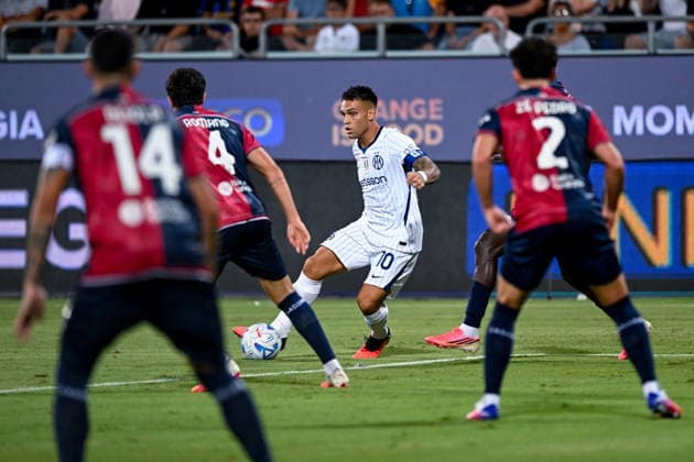 F.C. Internazionale s Lautaro Javier Martinez in action during the Serie A soccer match between Cagliari Calcio and F.C. Internazionale at the Unipol Domus in Cagliari, Sardinia - Sunday 30th august 2026. - Soccer  Copyright: xGianlucaxZuddas LaPressex