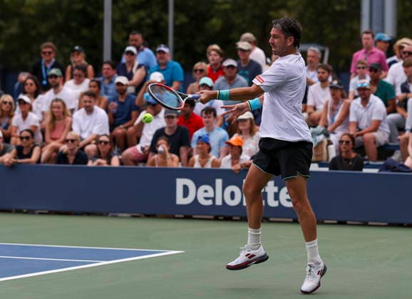 US Open tennis tournament - Day 1 Cameron Norrie of Great Britain in action against Luca Van Assche of France during the Men™s Singles round one of the US Open Tennis Championships at the USTA Billie Jean King National Tennis Center in Flushing Meadows, New York, USA, 30 August 2026. The 2026 US Open tournament runs from 23 August through 13 September. FLUSHING MEADOWS NEW YORK United States  Copyright: xSARAHxYENESELx