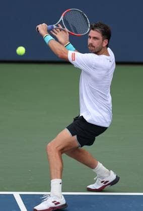 Cameron Norrie of GBR in action 2026 US Open, Day One, USTA Billie Jean King National Tennis Center, New York, USA - 30 Aug 2026New York USTA Billie Jean King National T New York (NY) United States of America EDITORIAL USE ONLY No use with unauthorised audio, video, data, fixture lists, club league logos or live services. Online in-match use limited to 120 images, no video emulation. No use in betting, games or single club league player publications.  Copyright: xEllaxLing Shutterstockx 17124547at