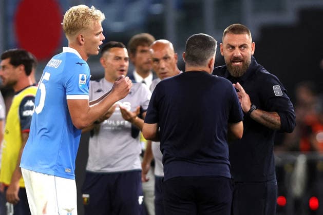 SOCCER - Serie A - SS Lazio vs. Genoa CFC Photo by IPA ABACAPRESS.COM87950698 - Rome, Italy - August 30, 2026: Daniele De Rossi (head coach) of Genoa CFC argues with Lazio head coach Gennaro Gattuso during the 2026–2027 Italian Serie A-Enilive Championship soccer match between SS Lazio and Genoa CFC at the Olympic Stadium in Rome. Rome Italy  Copyright: xIPAxSport ABACAx