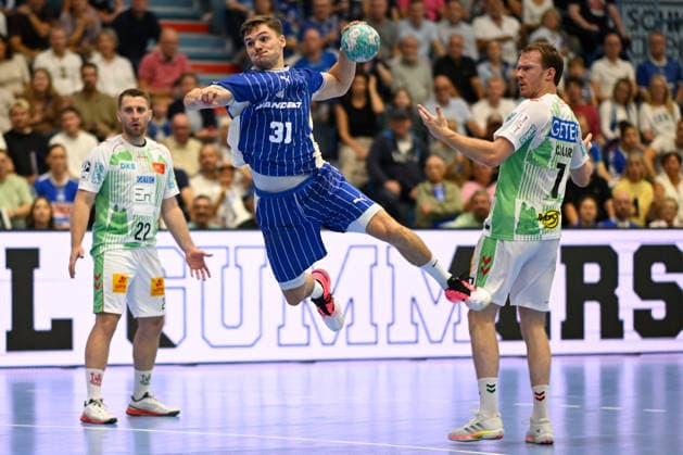 Gummersbach, Schwalbe Arena, 30.08.26, GER, Herren, Handball-Bundesliga, Opel HBL, Saison 2026-2027, VfL Gummersbach - SC Magdeburg Bild: Torwurf Kay SMITS (Gummersbach) Nordrhein-Westfalen Deutschland