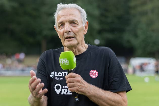 FC Nieder-Florstadt Ü40 - Eintracht Frankfurt Traditionsmannschaft, Eintracht in der Region Karl-Heinz Körbel im Interview. Spiel der Traditionsmannschaft von Eintracht Frankfurt beim FC Nieder-Florstadt am 28. August 2026., Florstadt Hessen Deutschland Waldsportplatz Nieder-Florstadt