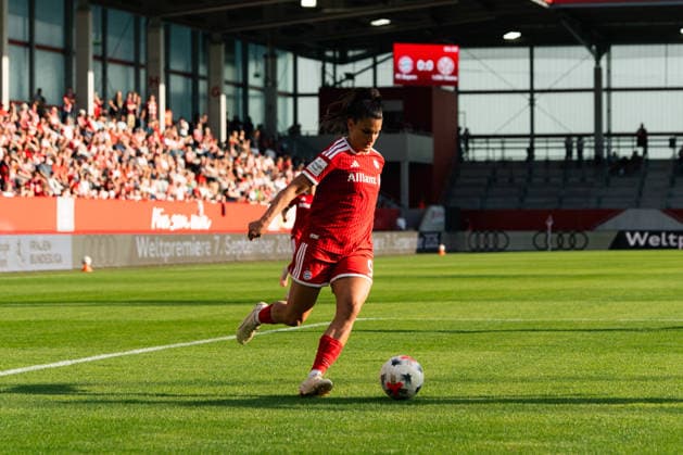 Fussball: Google Pixel Frauen-Bundesliga, 2. Spieltag, FC Bayern München Frauen - 1. FSV Mainz 05 Frauen am 31.08.2026 in München (FC Bayern Campus-Stadion), Deutschland, Saison 2026 2027: Jovana DamnjanoviÄ‡ (FC Bayern München, 9) München FC Bayern Campus-Stadion Deutschland *** Soccer Google Pixel Women s Bundesliga, Matchday 2, FC Bayern Munich Women vs. FSV Mainz 05 Women on August 31, 2026, at FC Bayern Campus Stadium in Munich, Germany, 2026–2027 season, Jovana Damnjanovic FC Bayern Munich, 9 Munich, FC Bayern Campus Stadium, Germany Copyright: xPhilippxImhofx