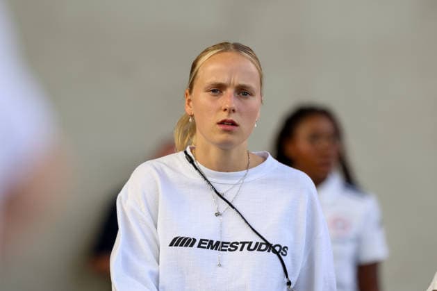 Franziska Kett (FC Bayern Muenchen, 20), GER, FC Bayern Muenchen vs. 1. FSV Mainz 05, Fussball, Google Pixel Frauen-Bundesliga, 2. Spieltag, Saison 2026 2027, 31.08.2026, DFL DFB REGULATIONS PROHIBIT ANY USE OF PHOTOGRAPHS as IMAGE SEQUENCES and or QUASI-VIDEO, GER, FC Bayern Muenchen vs. 1. FSV Mainz 05, Fussball, Google Pixel Frauen-Bundesliga, 2. Spieltag, Saison 2026 2027, 31.08.2026 Muenchen *** Franziska Kett, FC Bayern Munich, 20, GER, FC Bayern Munich vs. 1. FSV Mainz 05, Soccer, Google Pixel Women s Bundesliga, Matchday 2, 2026–2027 Season, August 31, 2026, DFL and DFB regulations prohibit any use of photographs as image sequences and or quasi-video, GER, FC Bayern Munich vs. 1. FSV Mainz 05, Soccer, Google Pixel Women’s Bundesliga, Matchday 2, 2026–2027 Season, August 31, 2026, Munich Copyright: xEibner-Pressefoto JennixMaulx EP_JML