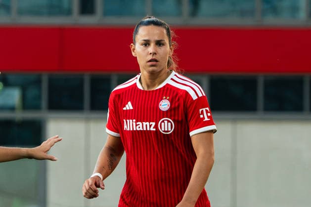 Fussball: Google Pixel Frauen-Bundesliga, 2. Spieltag, FC Bayern München Frauen - 1. FSV Mainz 05 Frauen am 31.08.2026 in München (FC Bayern Campus-Stadion), Deutschland, Saison 2026 2027: Lena Oberdorf (FC Bayern München, 8) München FC Bayern Campus-Stadion Deutschland *** Soccer: Google Pixel Women s Bundesliga, Matchday 2, FC Bayern Munich Women vs. FSV Mainz 05 Women on August 31, 2026, at FC Bayern Campus Stadium in Munich, Germany, 2026–2027 Season; Lena Oberdorf, FC Bayern Munich; 8, Munich, FC Bayern Campus Stadium, Germany Copyright: xPhilippxImhofx