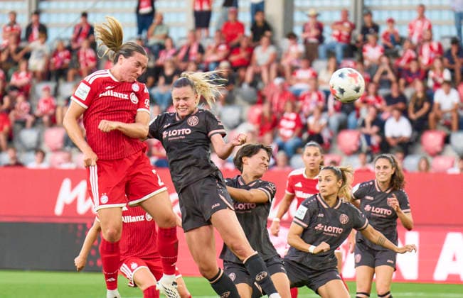 Vanessa Gilles of Bayern München scores the goal to 2-0 , scores, shoots at goal , Tor, Treffer, Torschuss, in the women football match FC BAYERN MÜNCHEN - 1. FSV Mainz 05 on August 31, 2026 in Munich, Germany. Season 2026 2027, 1.Bundesliga, FCB, Muenchen, Google Pixel, Frauen Bundesliga matchday 2, 2.Spieltag