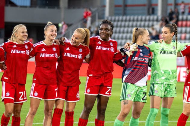nach dem Sieg mit 2:0, sind die FC Bayern Frauen gluecklich und ausgelassen, FC Bayern Frauen Muenchen - 1. FSV Mainz 05, Google Pixel Frauenbundesliga, 2. Spieltag, 31.08.26 DFB regulations prohibit any use of photographs as image sequences and or quasi-video. (kolbert-press) Muenchen Bayern Deutschland *** After their 2-0 victory, the FC Bayern women are happy and jubilant: FC Bayern Women Munich 1, FSV Mainz 05; Google Pixel Women s Bundesliga, Matchday 2, August 31, 2026. DFB regulations prohibit any use of photographs as image sequences and or quasi-video. Kolbert Press, Munich, Bayern, Germany Copyright: xkolbert-press UlrichxGamelx