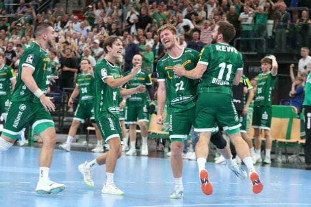 Handball, HBL2: SC DHfK Leipzig - GWD Minden; 31.08.2026 Franz Semper (32, SC DHfK Leipzig) erzielte das entscheidenden letzte Tor. Jubel, Freude, Sieg. Handball, 2. Bundesliga, Saison 2026 2027, 1. Spieltag: SC DHfK Leipzig vs. GWD Minden am 31.08.2026 in der Quarterback Immobilien Arena Leipzig. Copyright: xBEAUTIFULxSPORTS JanxKaeferx