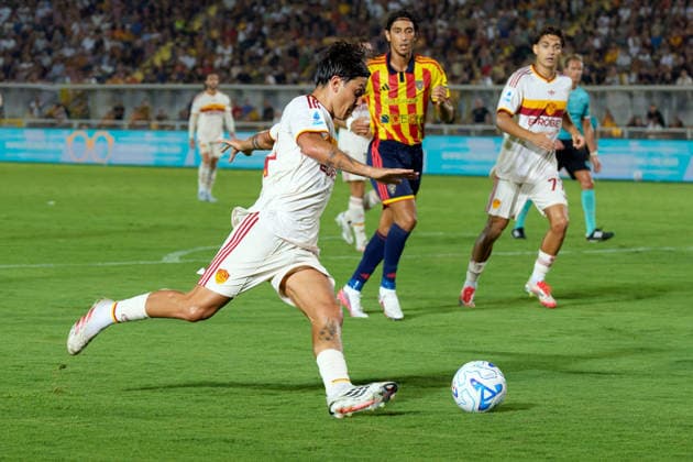 IPA87980945 - Paulo Dybala of AS Roma during the US Lecce vs. AS Roma Serie A soccer match in Lecce, Italy, on August 31, 2026  Copyright: xEmmanuelexMastrodonato IPAxSportx xx 87980945